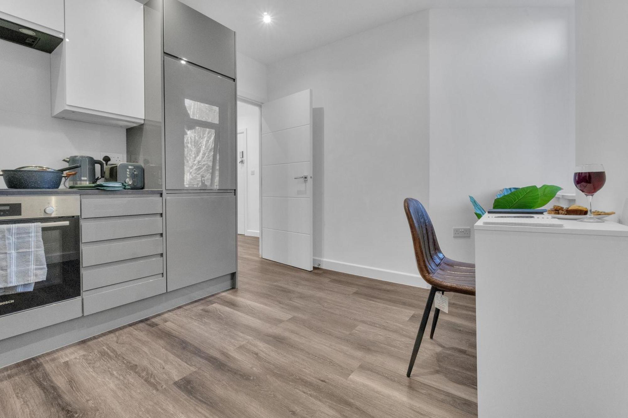 Homely North London Apartments Hendon The Hyde Dış mekan fotoğraf