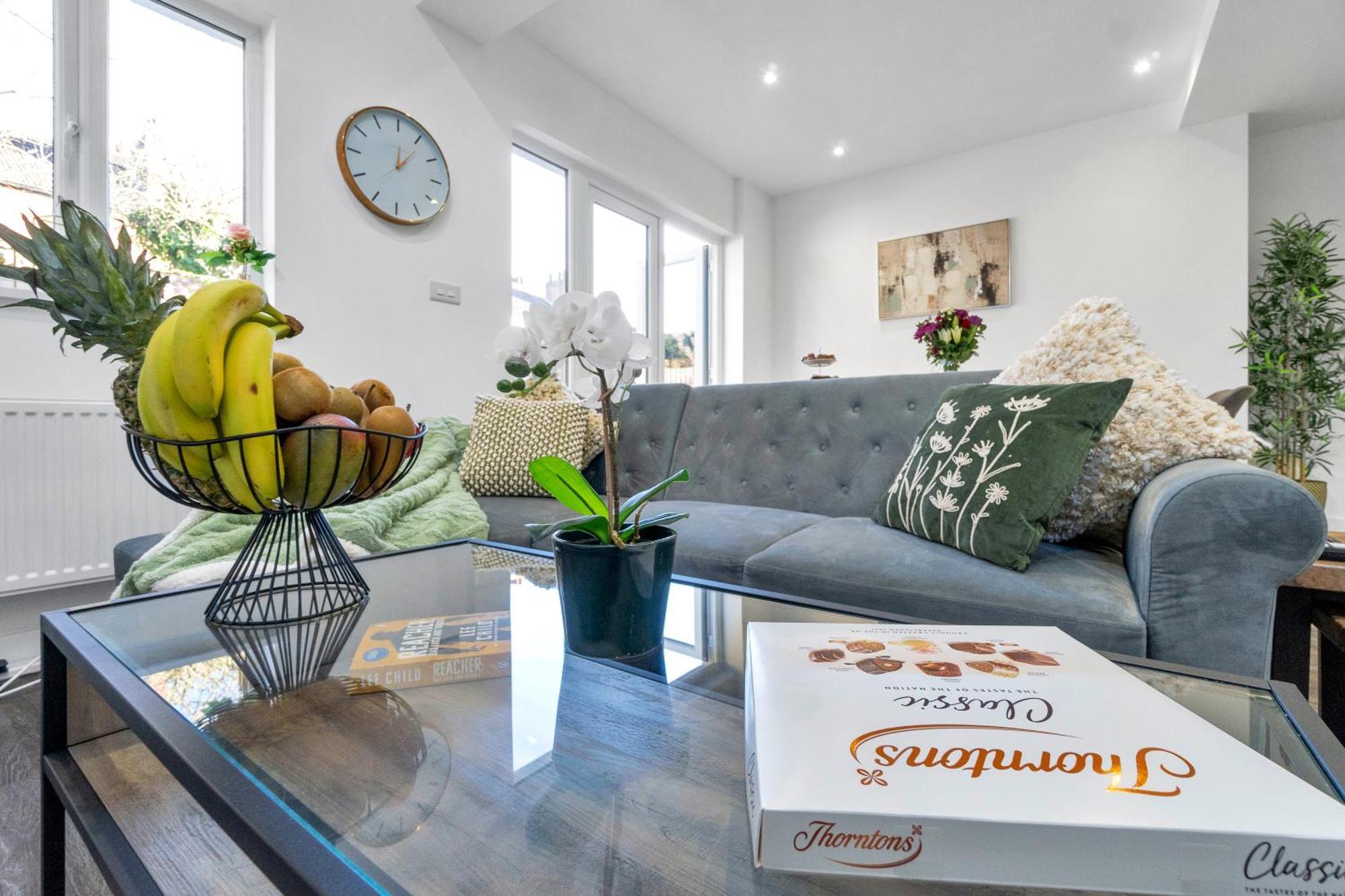 Homely North London Apartments Hendon The Hyde Dış mekan fotoğraf